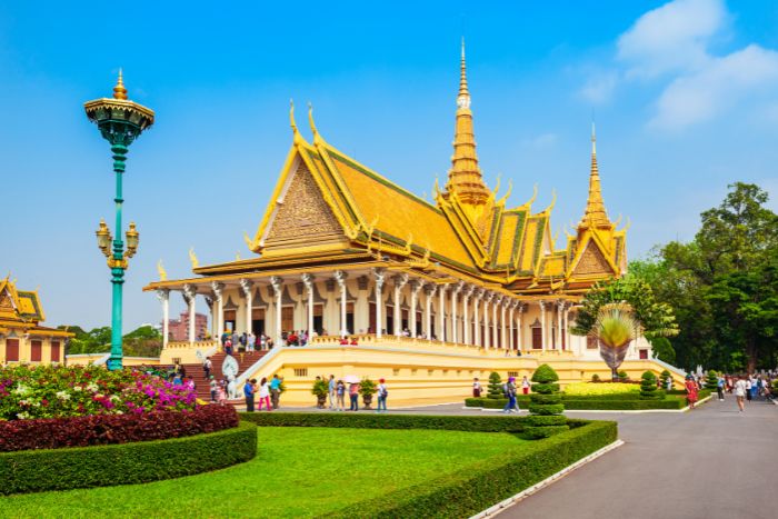 TOUR DEL VIETNAM E LAOS